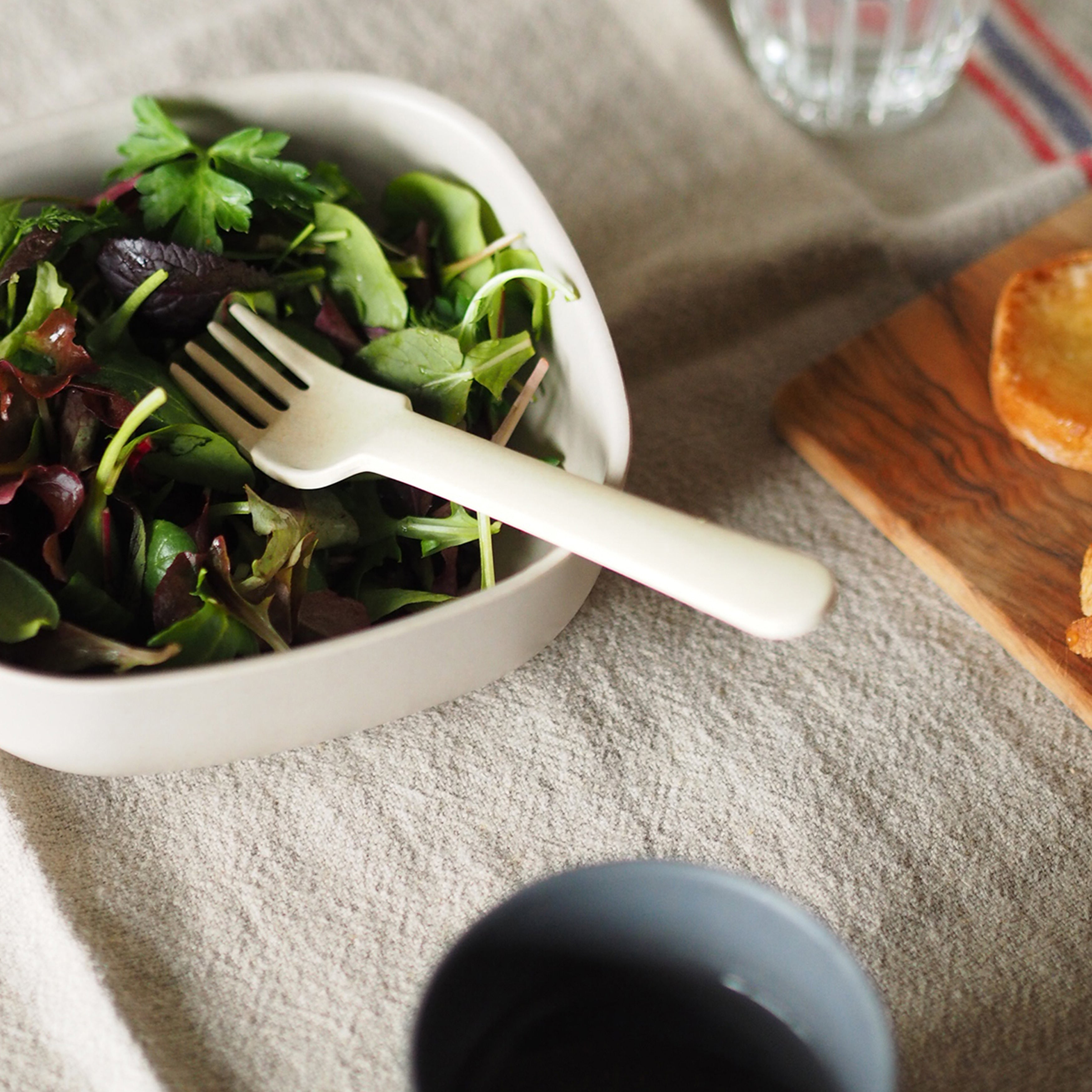 Medium Salad Bowl - Off White