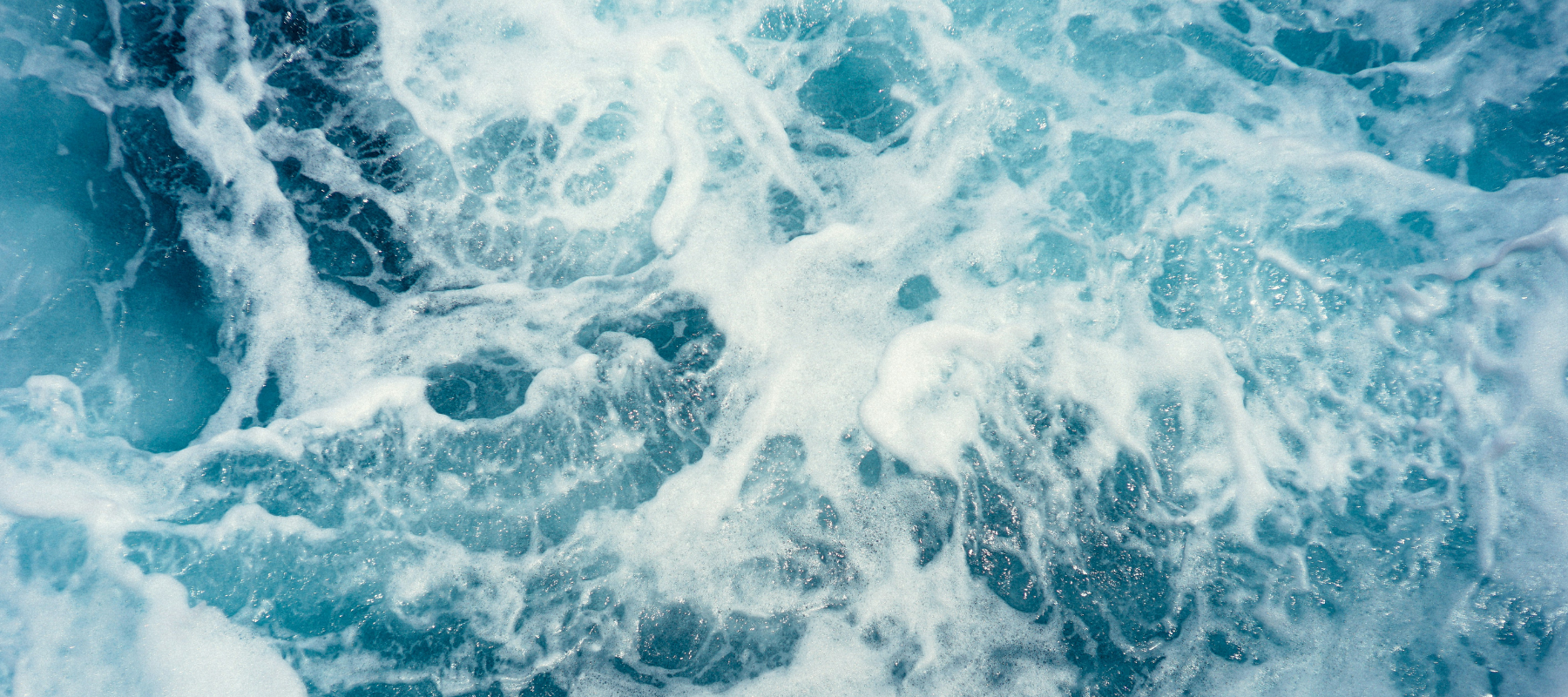 How the Ocean Inspires EKOBO | Sustainable Beach Day Checklist