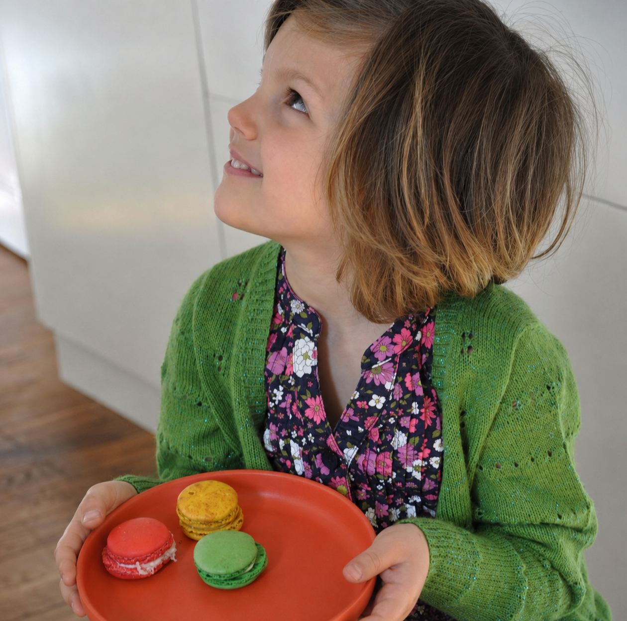 Kids Plate - Set of 4 #color_Persimmon