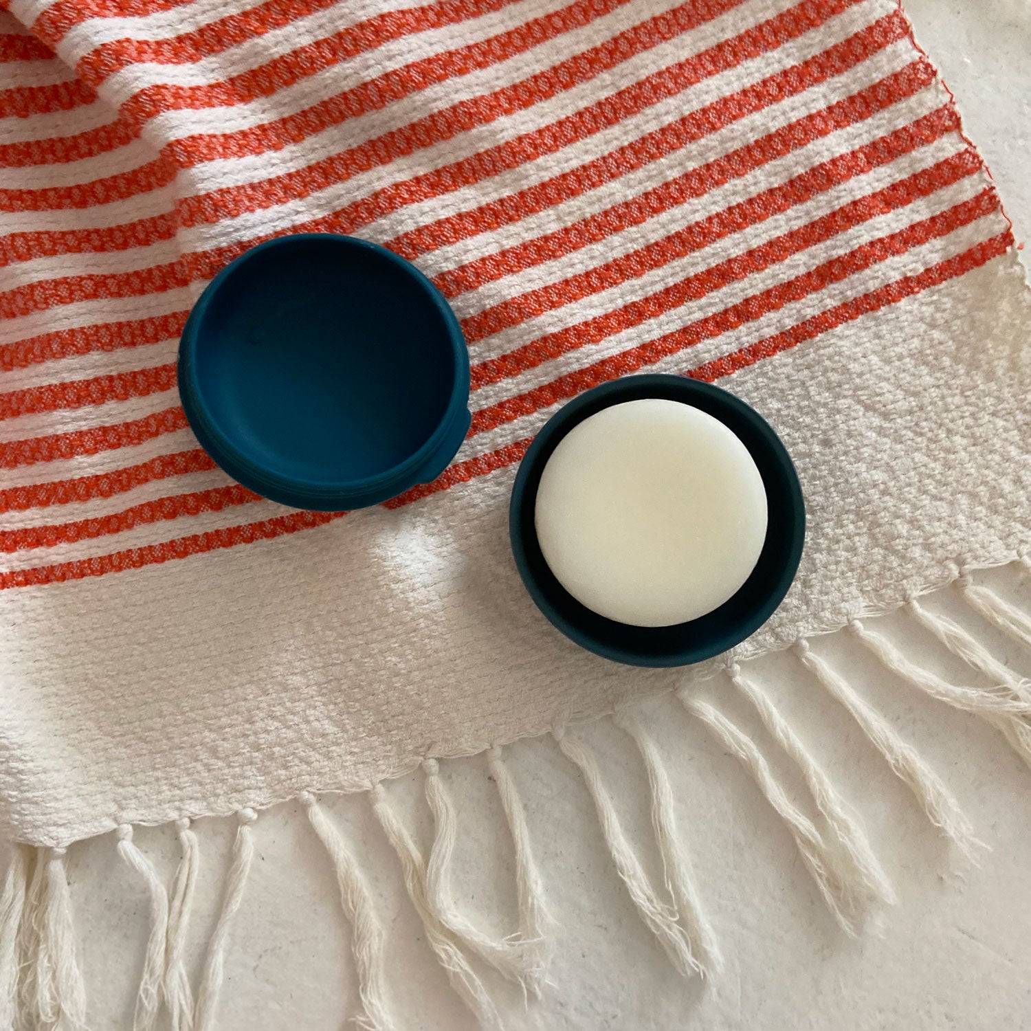 Round Travel Soap Box #color_Blue-Abyss