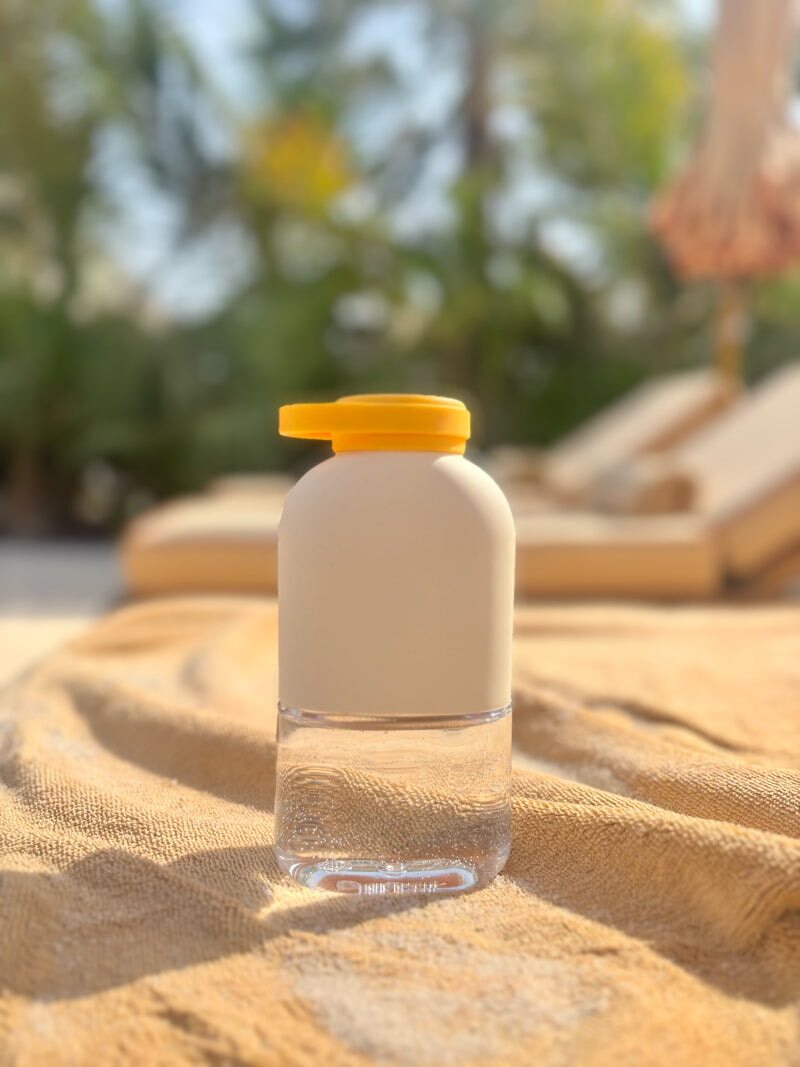 Slim Water Bottle - 12 oz #color_Ivory-Mimosa